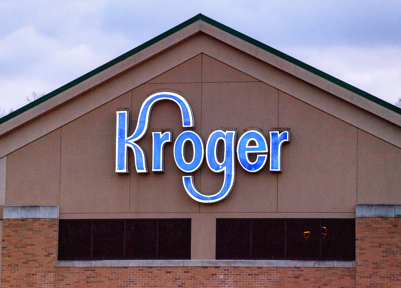 photo of kroger storefront